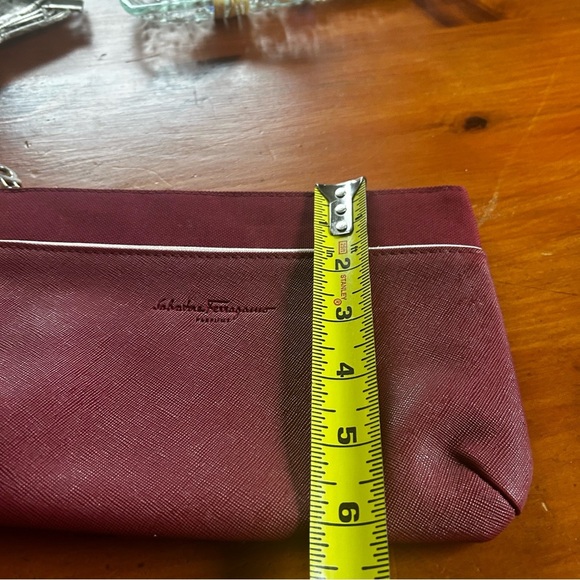 Salvatore Ferragamo MaroonTravel Bag. Cosmetic Clutch Designer - Picture 8 of 11